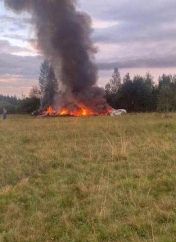 "الطوارئ الروسية" تنعى ركاب طائرة